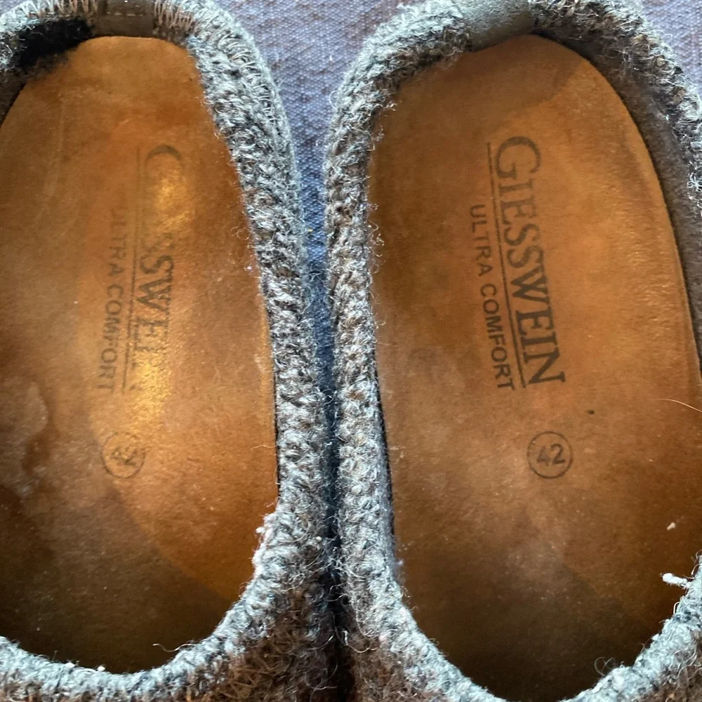 Geisswein Mens Merino Wool slip on hand soled clogs. Gray wool size 42 EU US‎ 9